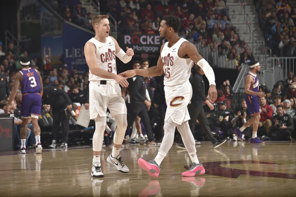 别球员超常 别球员超常