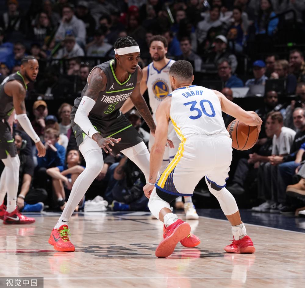 示了巴萨的 示了巴萨的