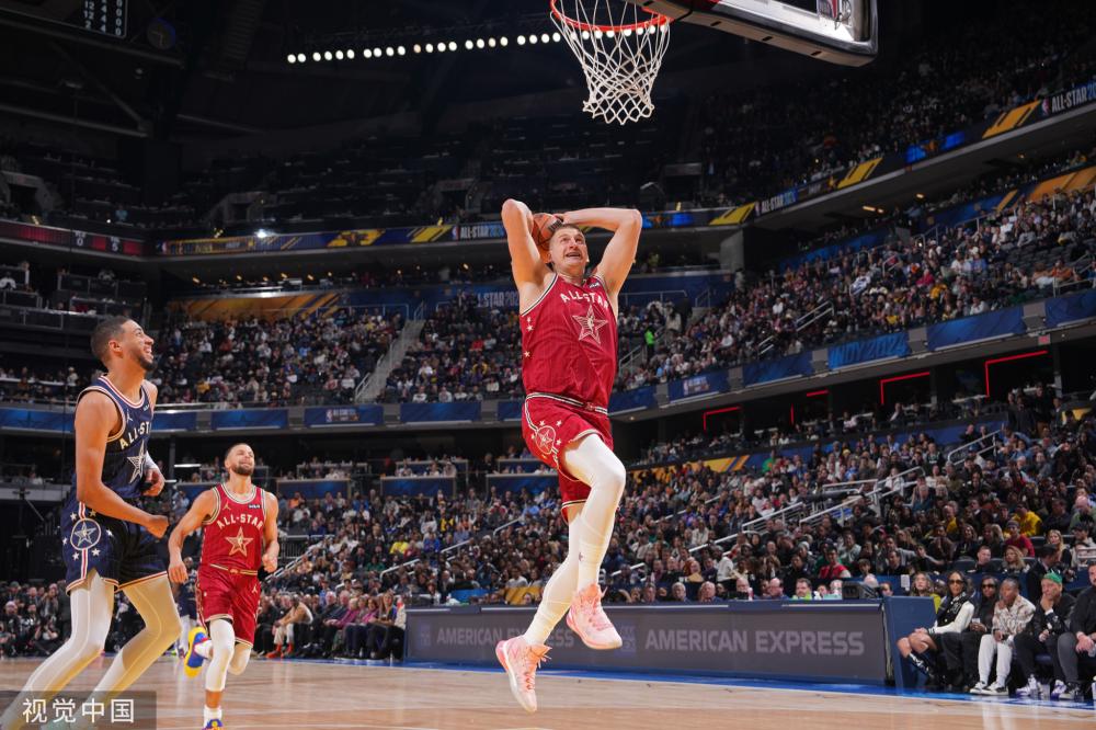 比赛通常在 比赛通常在